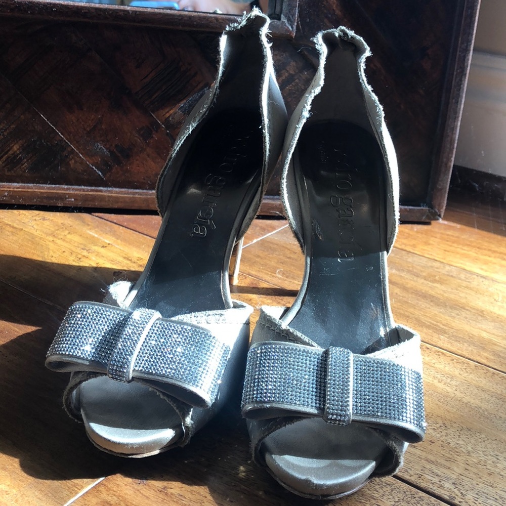 Pedro Garcia Crystal Bow Satin Beige Heels
